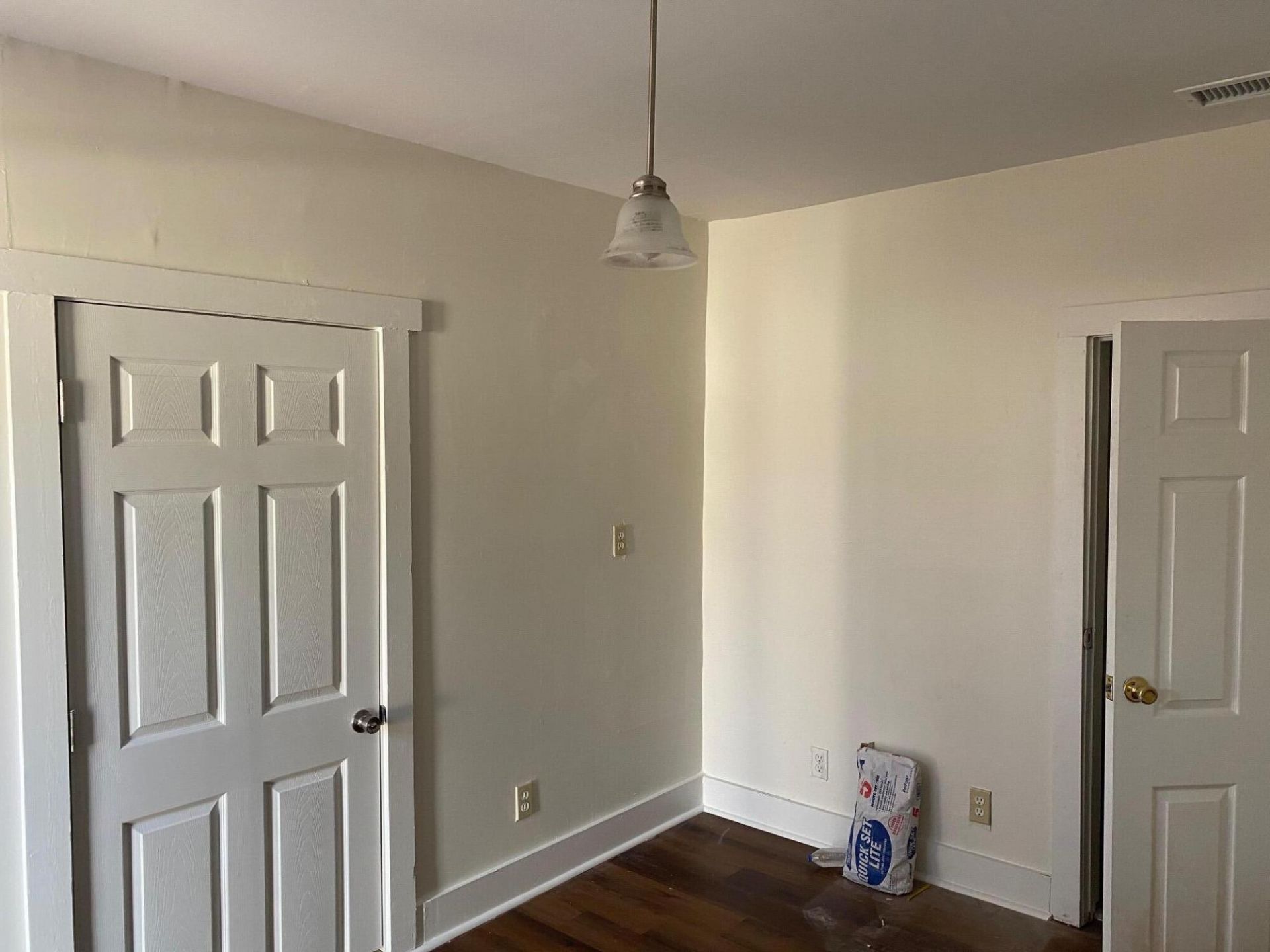 2229 Delano Street Photo 12