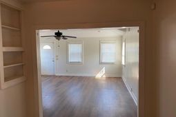 2229 Delano Street photo 4