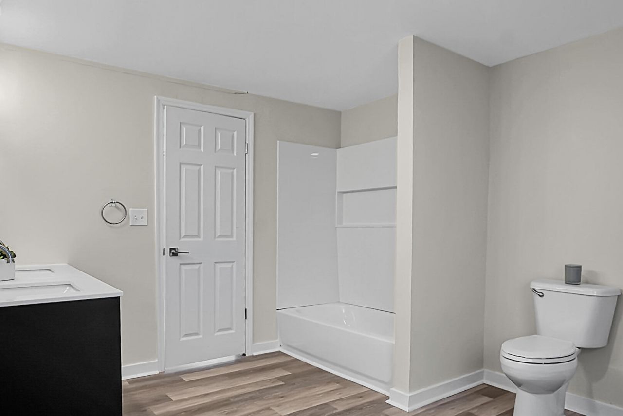 104 Dean Drive Photo 13