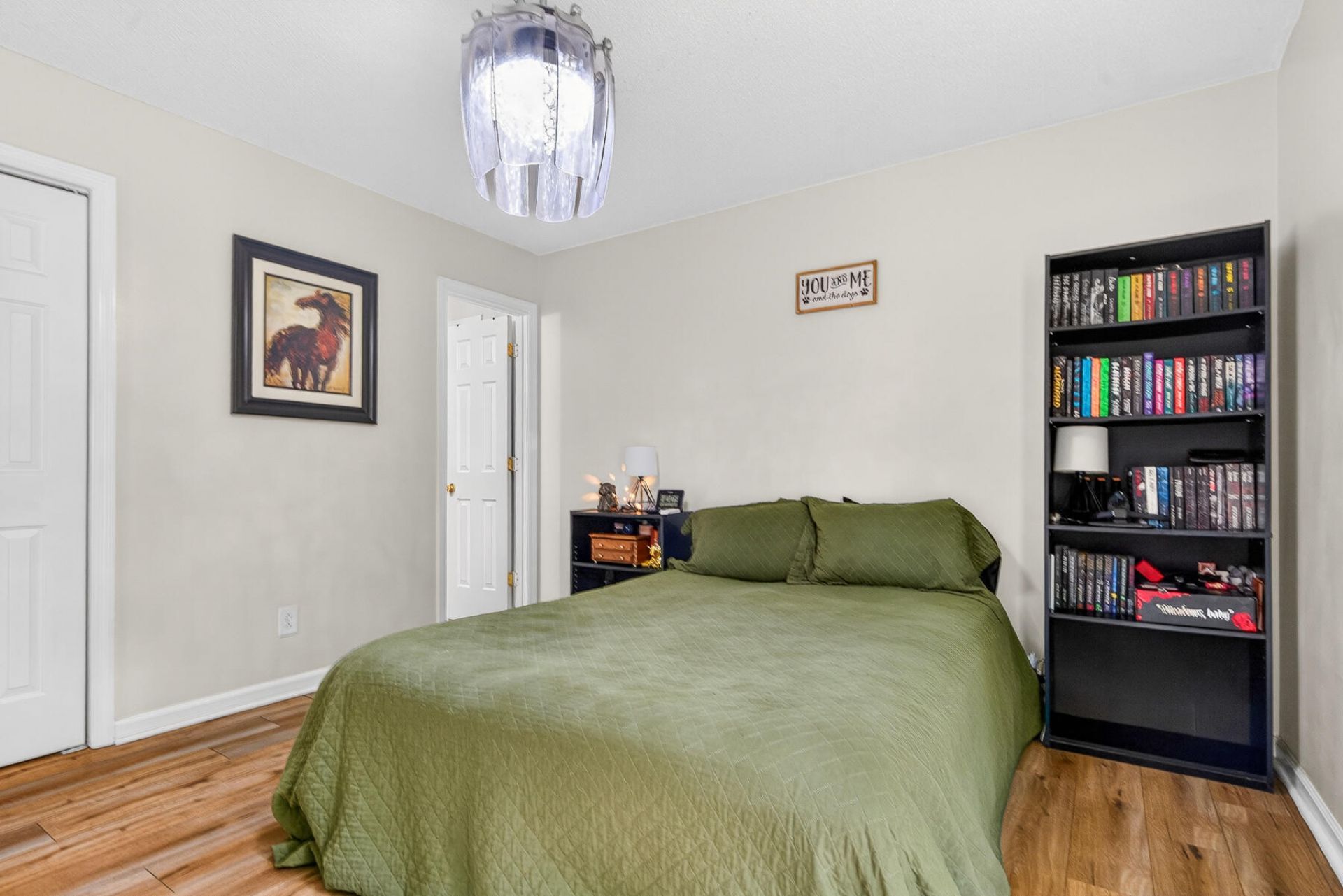 213 Elm Street Photo 27