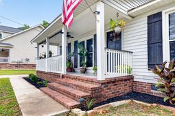 213 Elm Street photo 4
