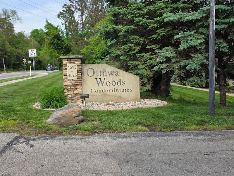 4515 W Bancroft Street , Unit 11, Toledo, OH 43615 Photo 2