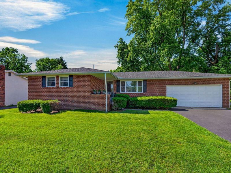 4715 Harbor Boulevard, Columbus, OH 43232 Photo 40