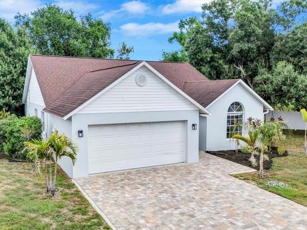 4909 6TH AVENUE E, BRADENTON, FL 34208