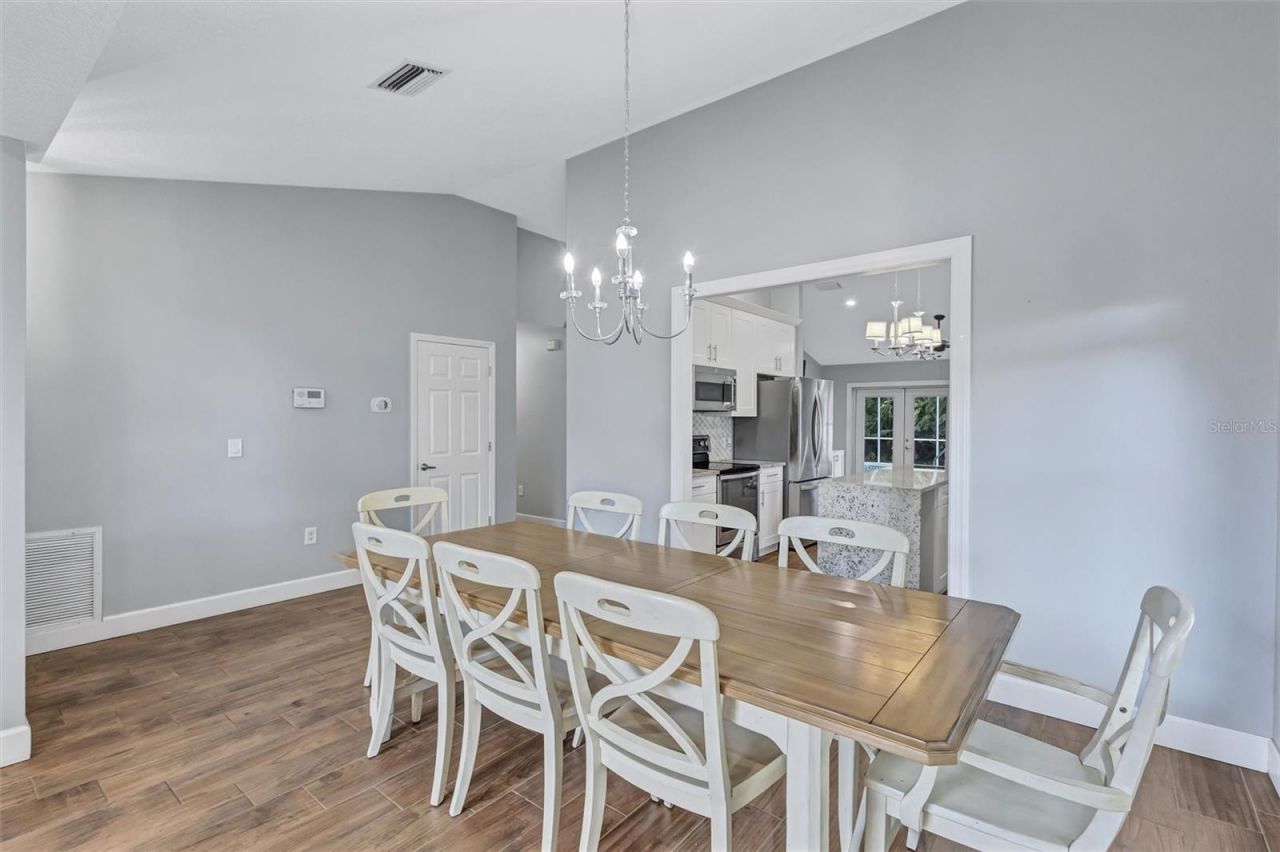 4909 6th Avenue E, Bradenton, FL 34208 Photo