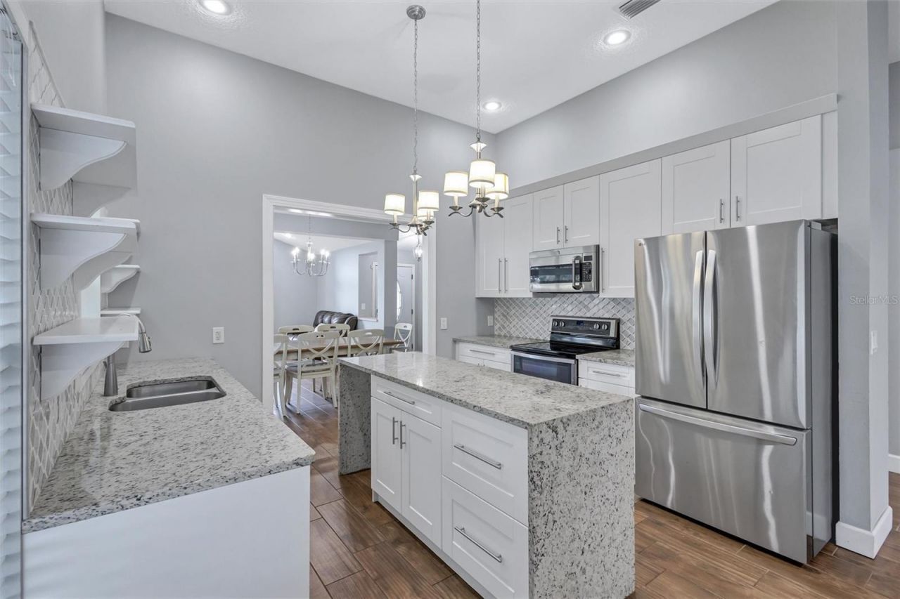 4909 6th Avenue E, Bradenton, FL 34208 Photo
