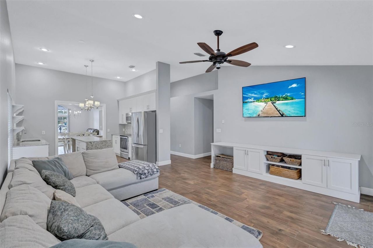 4909 6th Avenue E, Bradenton, FL 34208 Photo