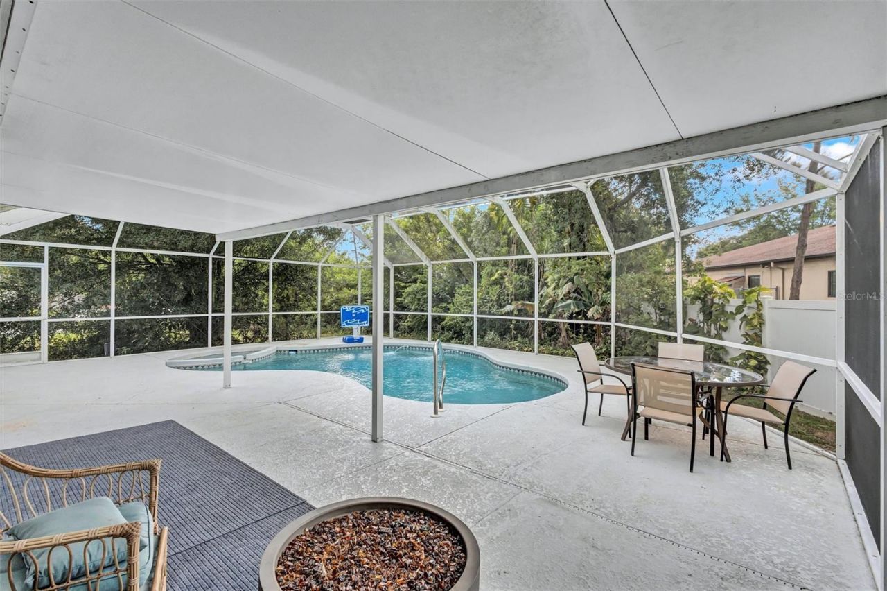4909 6th Avenue E, Bradenton, FL 34208 Photo