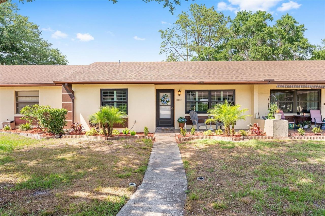 12531 Orangewood Court, Tavares, FL 32778 Main Photo