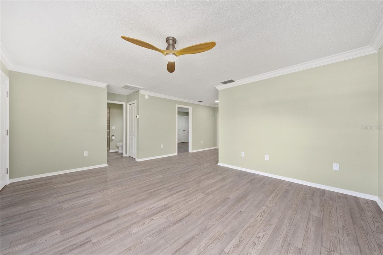 12531 Orangewood Court , Tavares, FL 32778 Photo