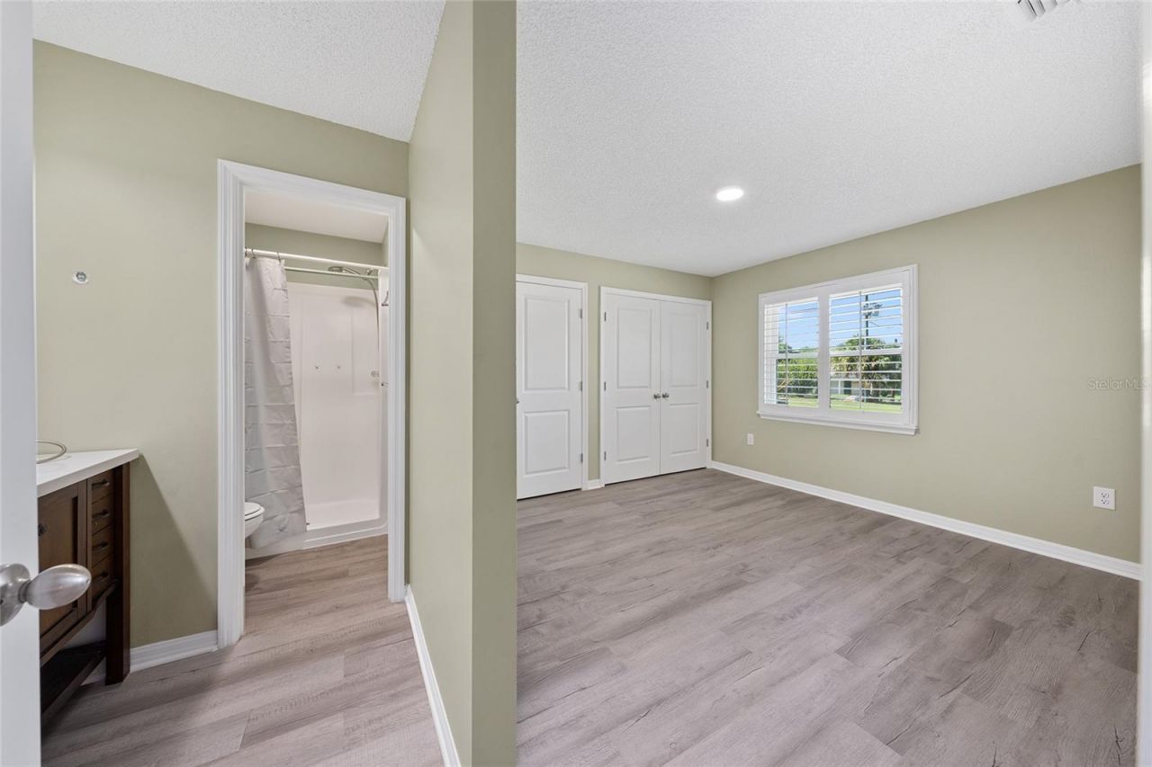12531 Orangewood Court , Tavares, FL 32778 Photo