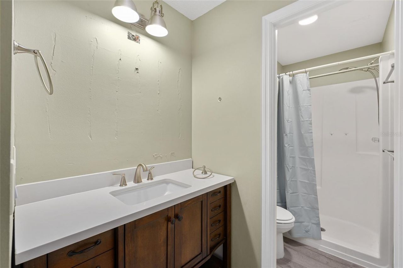 12531 Orangewood Court , Tavares, FL 32778 Photo
