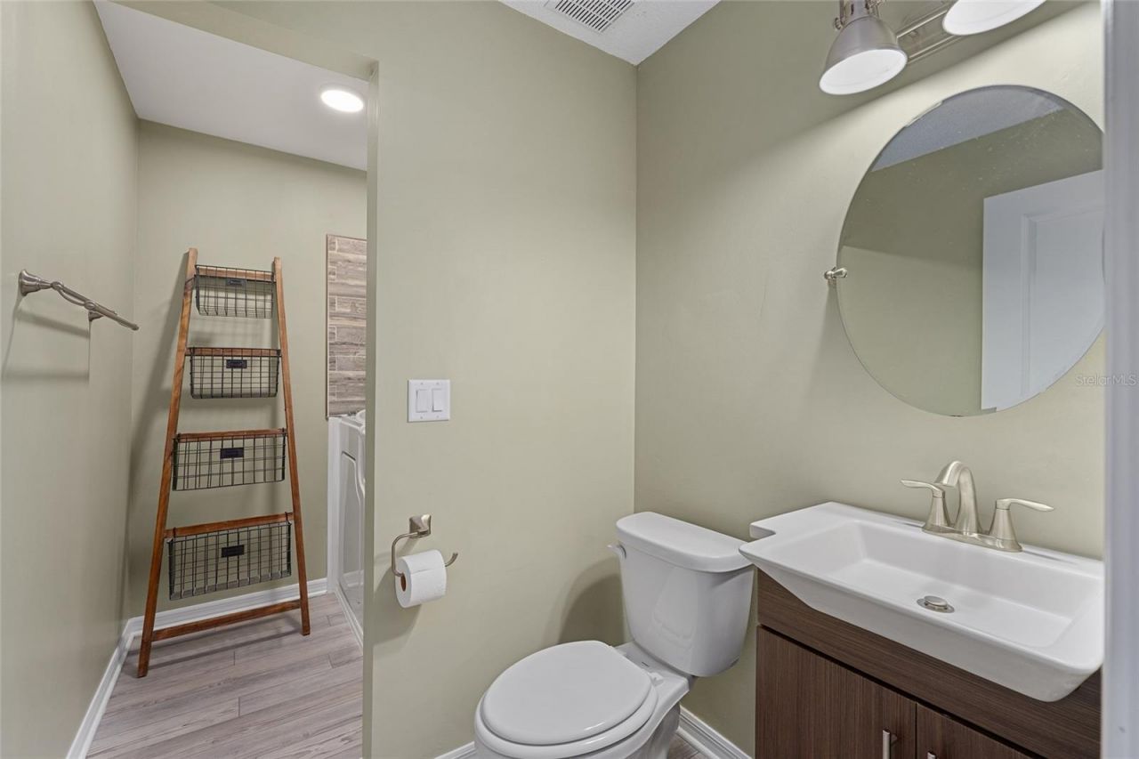 12531 Orangewood Court , Tavares, FL 32778 Photo