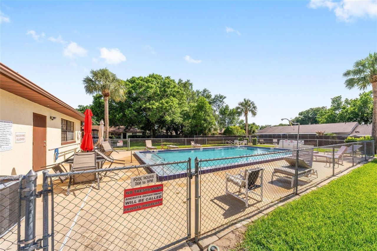 12531 Orangewood Court , Tavares, FL 32778 Photo