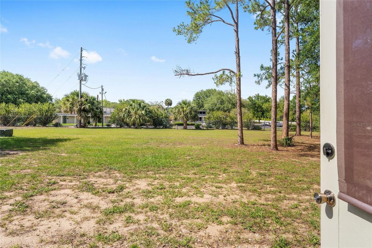 12531 Orangewood Court , Tavares, FL 32778 Photo