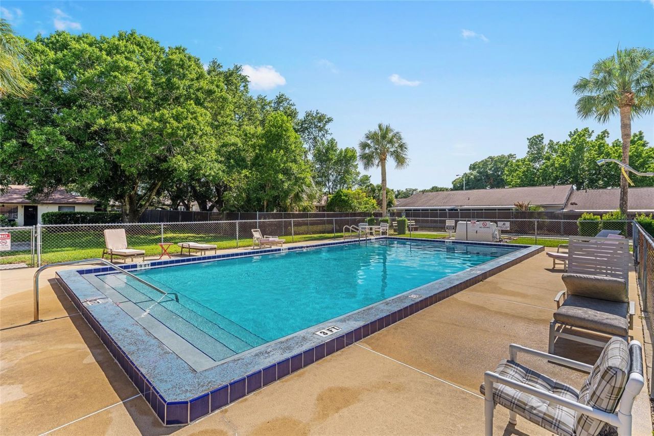 12531 Orangewood Court , Tavares, FL 32778 Photo
