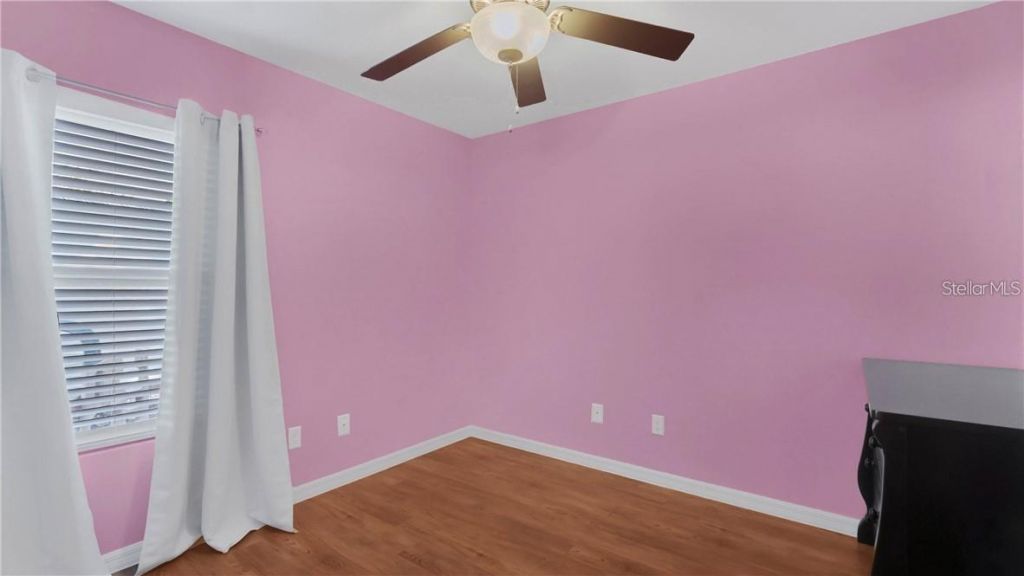 431 Midway Avenue , Mascotte, FL 34753 Photo