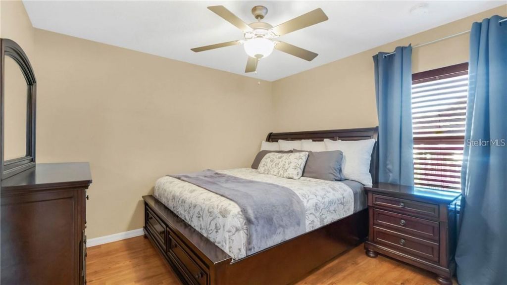431 Midway Avenue , Mascotte, FL 34753 Photo