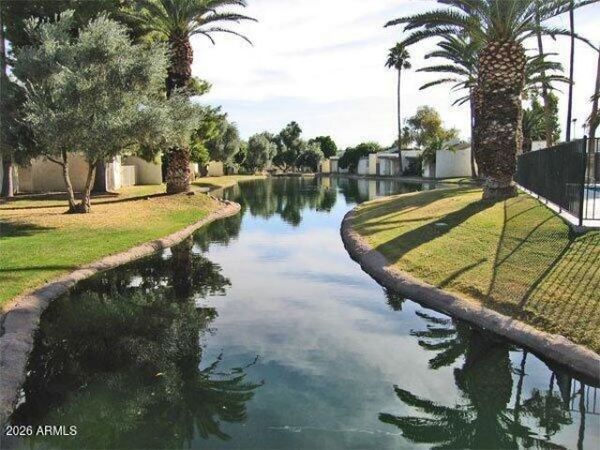 2338 W LINDNER Avenue, Unit 6, Mesa, AZ 85202
