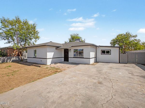 117 W ROESER Road, Phoenix, AZ 85041