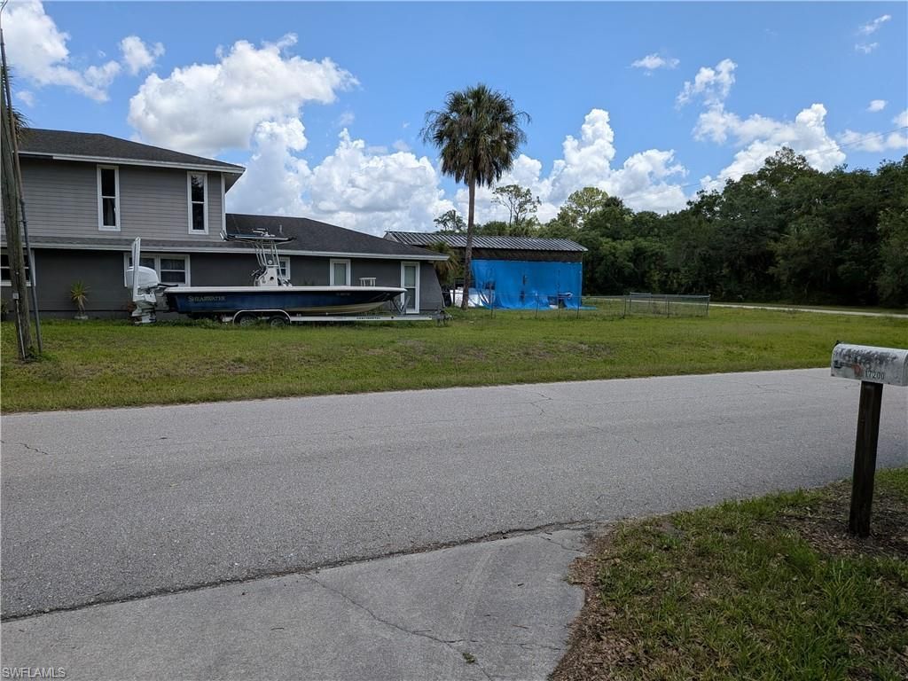 17191 Frank Rd, Alva, FL 33920 Photo