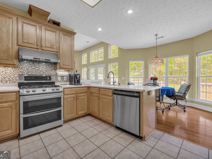 Property Image 32