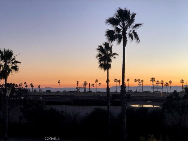 19575 Grandview, Huntington Beach, CA 92648