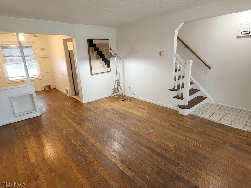 1554 E 256th Street, Euclid, OH 44132 Photo 4
