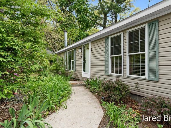 1436 Auble Road, Muskegon, MI 49445
