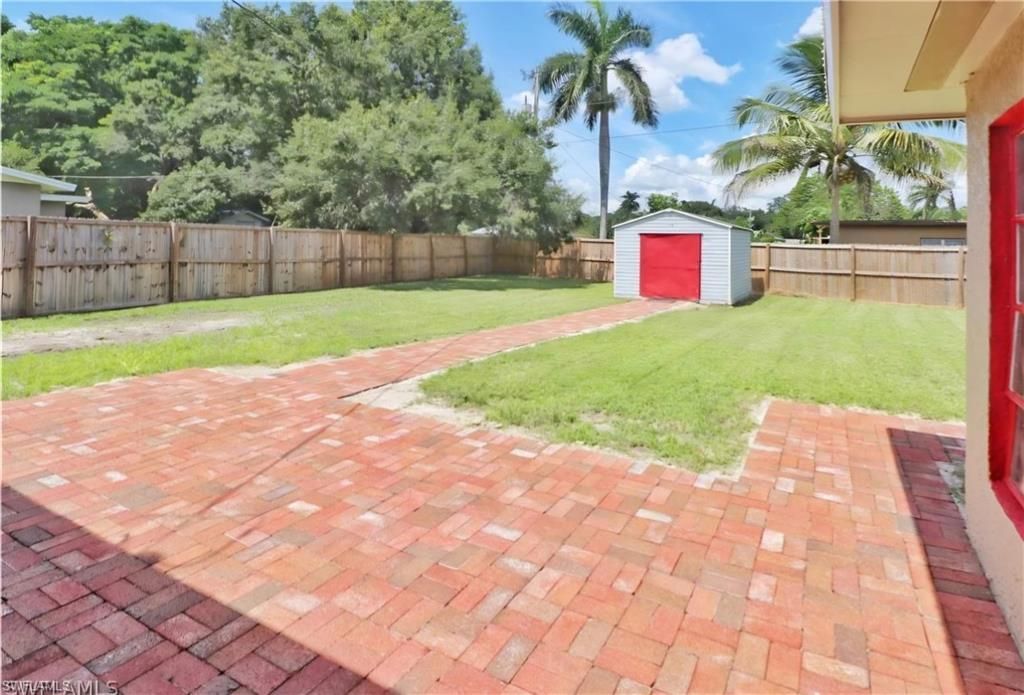150 Brooks Rd , North Fort Myers, FL 33917 Photo