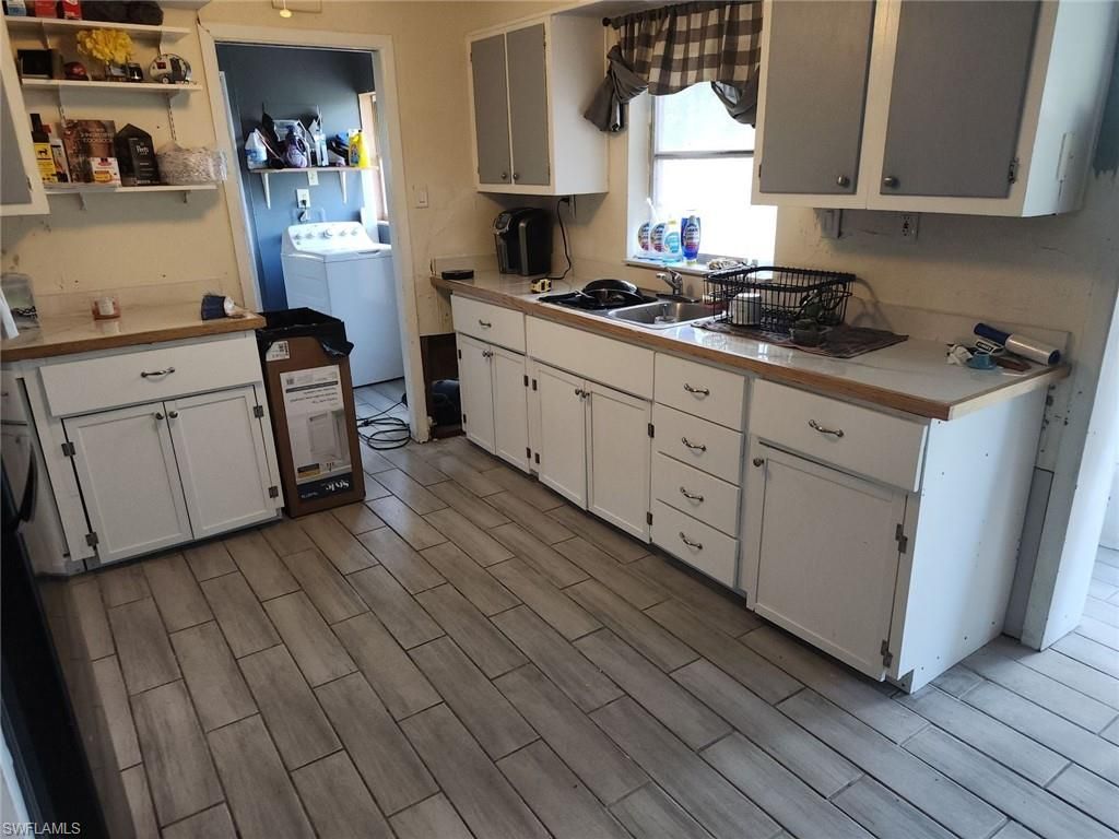 150 Brooks Rd , North Fort Myers, FL 33917 Photo