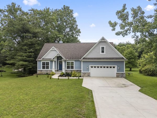 5195 Worthington Road , Westerville, OH 43082