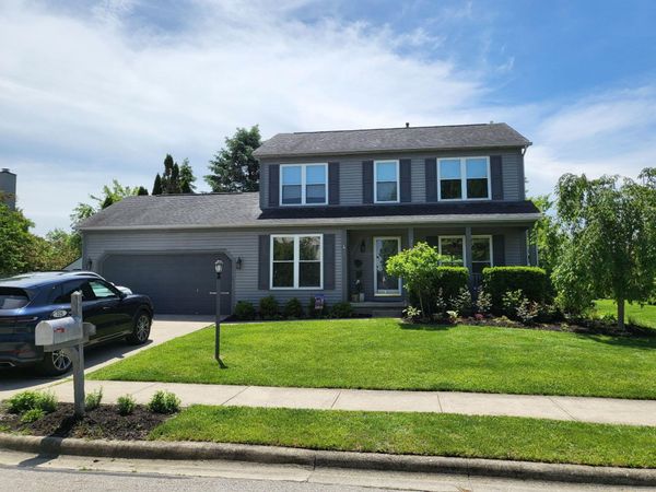 325 Firestone Drive , Delaware, OH 43015