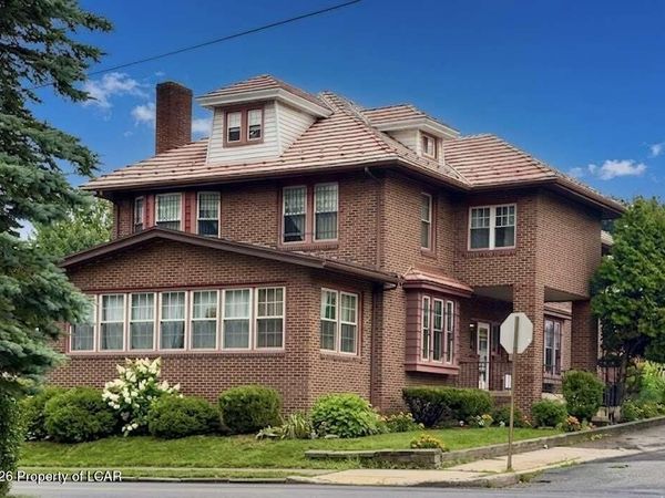 137 W Birch Street, Hazleton, PA 18201