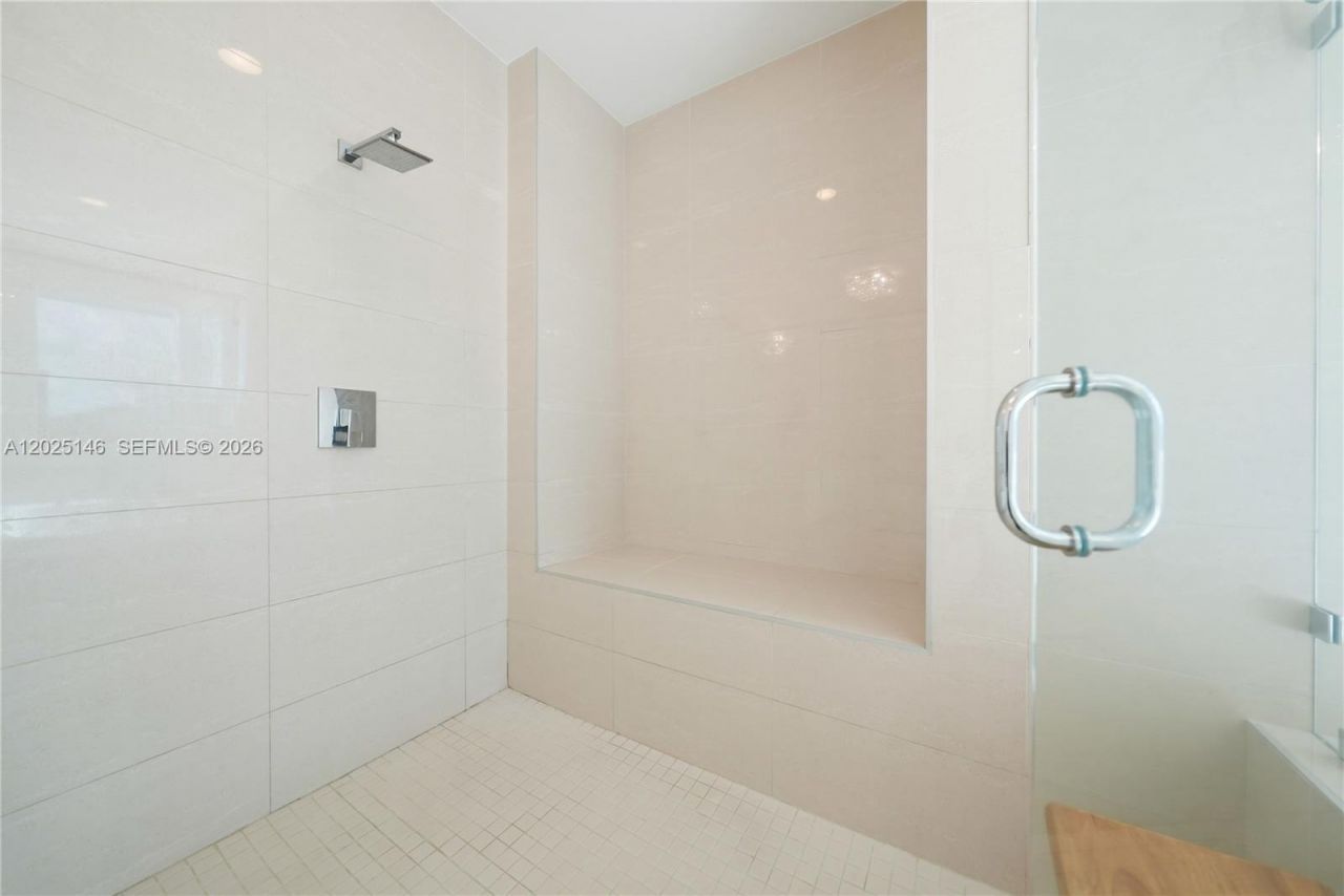 7525 NW 103rd Pl , Doral, FL 33178 Photo