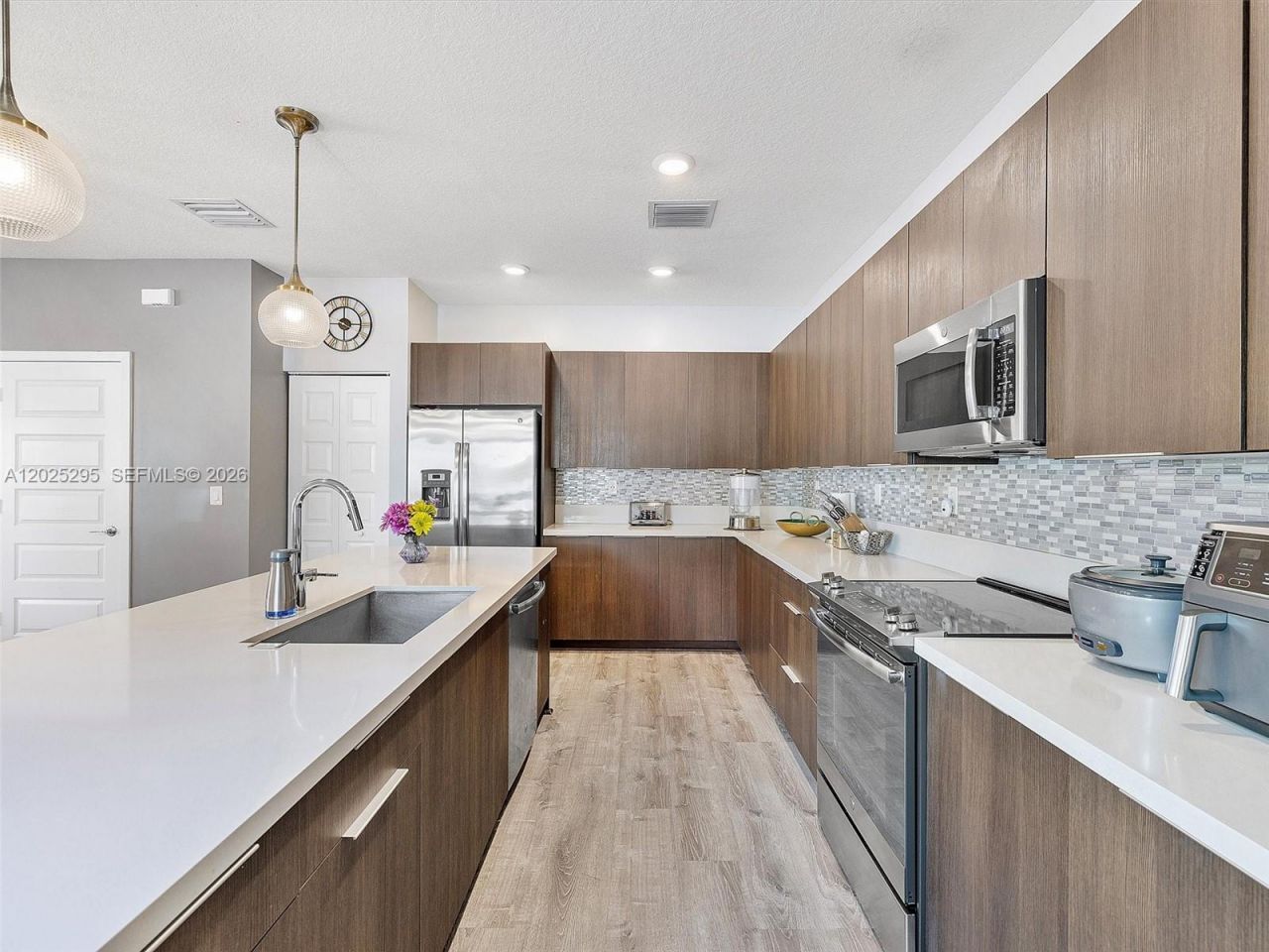8398 NW 51st Ter , Unit 8398, Doral, FL 33166 Photo