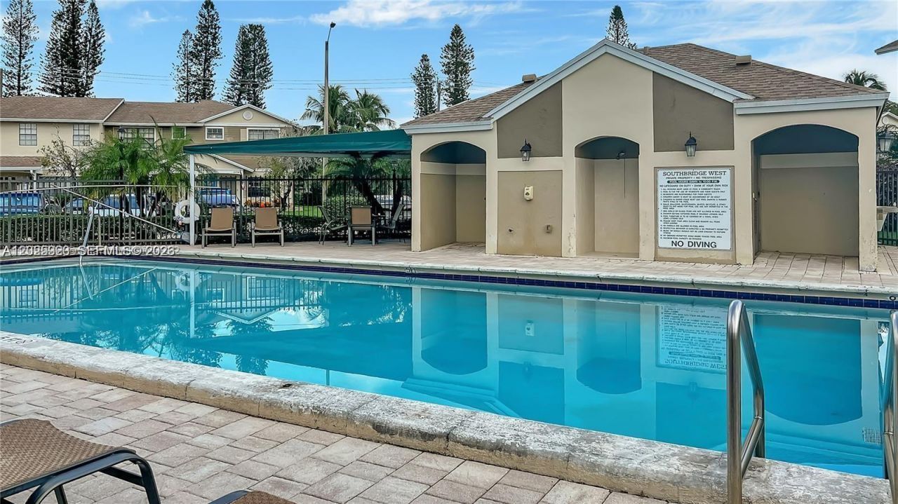 10719 NW 10th St , Pembroke Pines, FL 33026 Photo