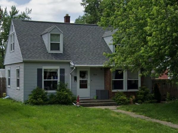 2514 College Ave. , Quincy, IL 62301