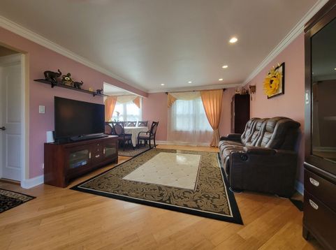 Main Photo