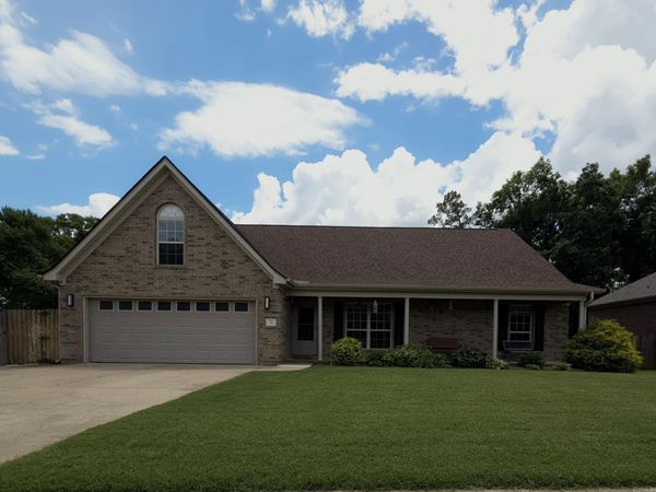 76 Lakeland Dr , Cabot, AR 72023