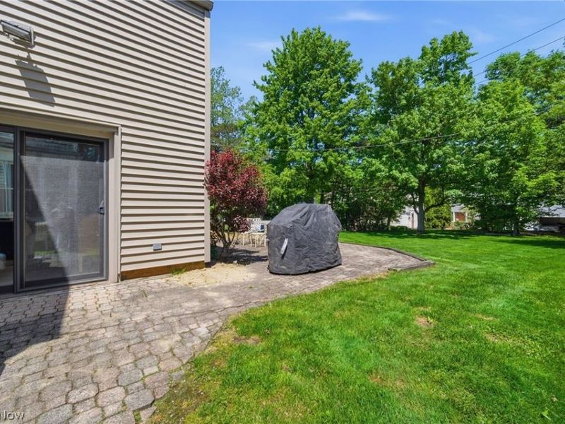 2081 Temblethurst Road, Cleveland, OH 44121 Photo 45