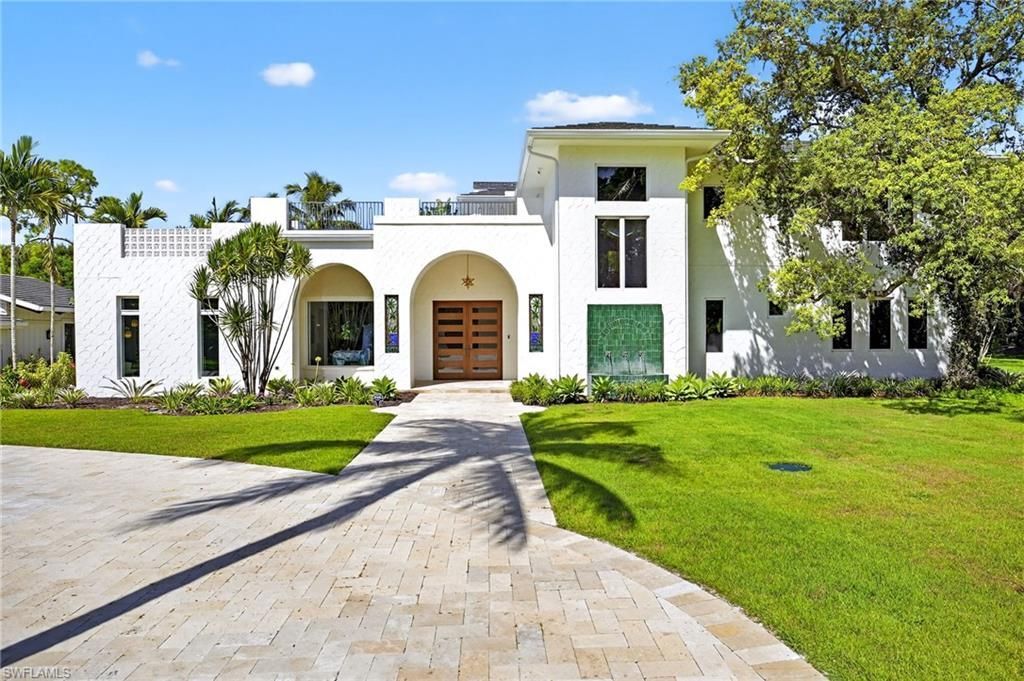 111 Caribbean Rd , Naples, FL 34108 Photo