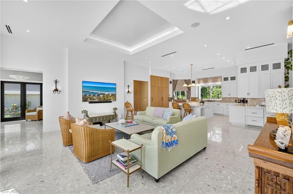 111 Caribbean Rd , Naples, FL 34108 Photo