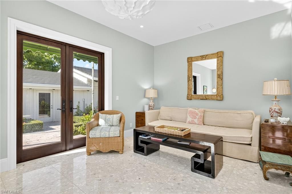111 Caribbean Rd , Naples, FL 34108 Photo