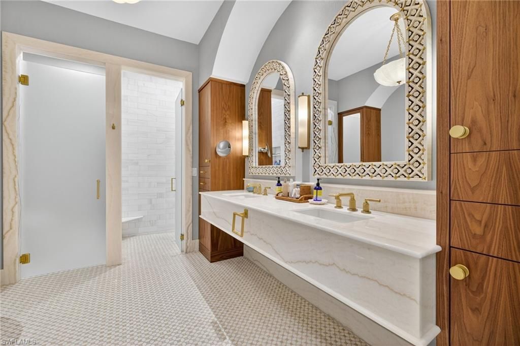 111 Caribbean Rd , Naples, FL 34108 Photo