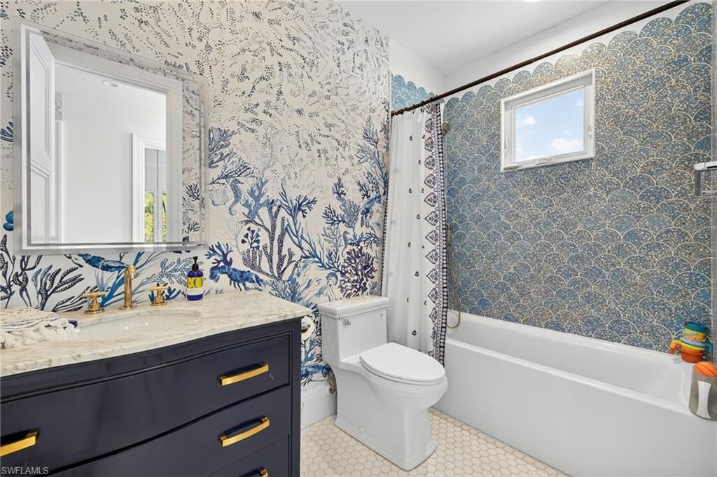 111 Caribbean Rd , Naples, FL 34108 Photo