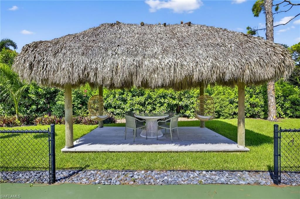 111 Caribbean Rd , Naples, FL 34108 Photo