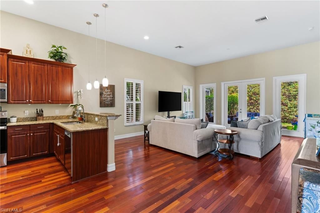 5019 Fairhaven Ln, Naples, FL 34109 Photo