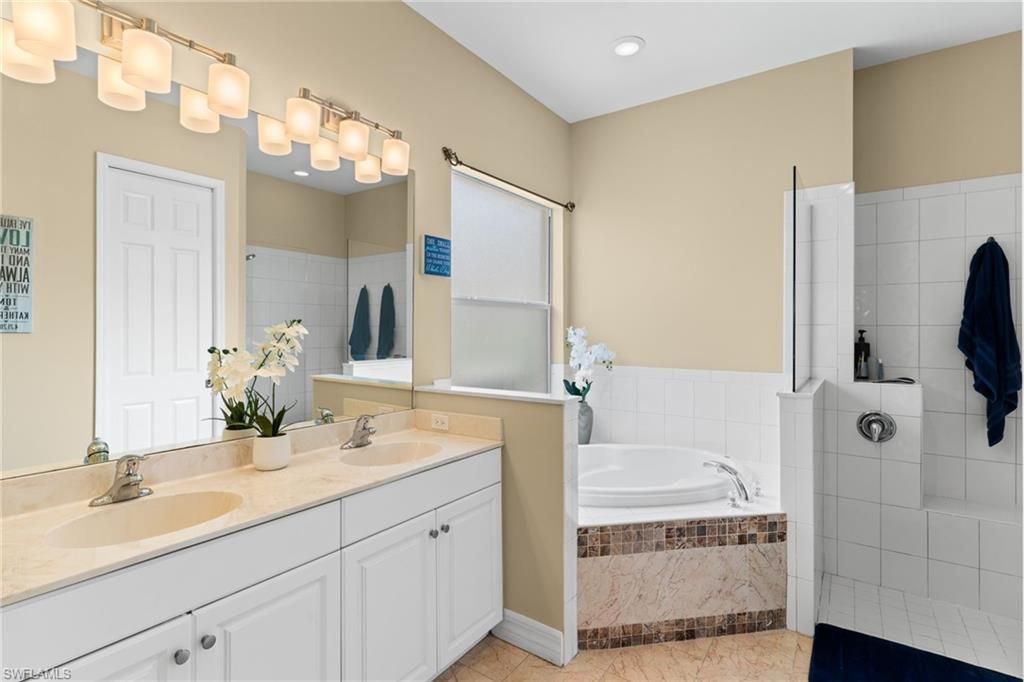 5019 Fairhaven Ln, Naples, FL 34109 Photo