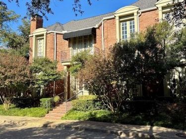4 Hallshire Court, Dallas, TX 75225